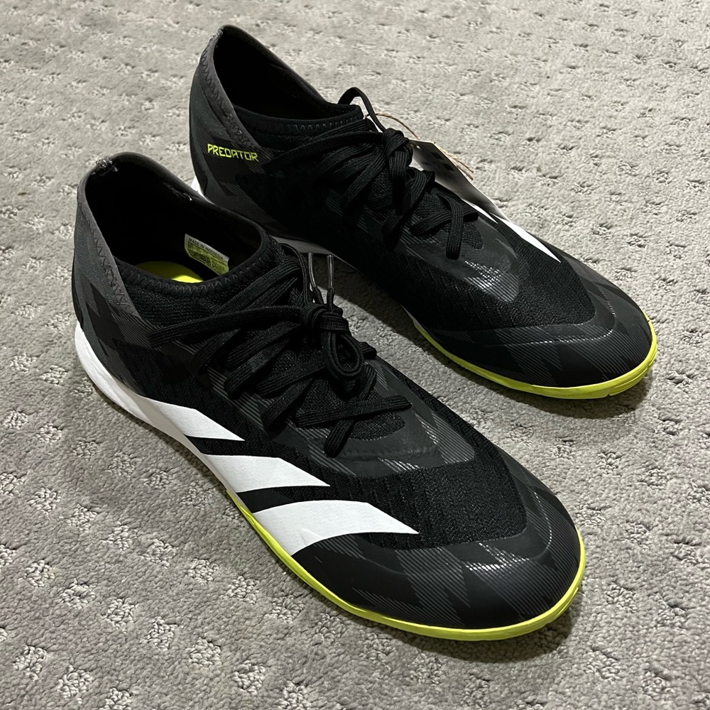 Adidas Predator Accuracy IC Indoor Soccer Shoes Black Men's Sizes